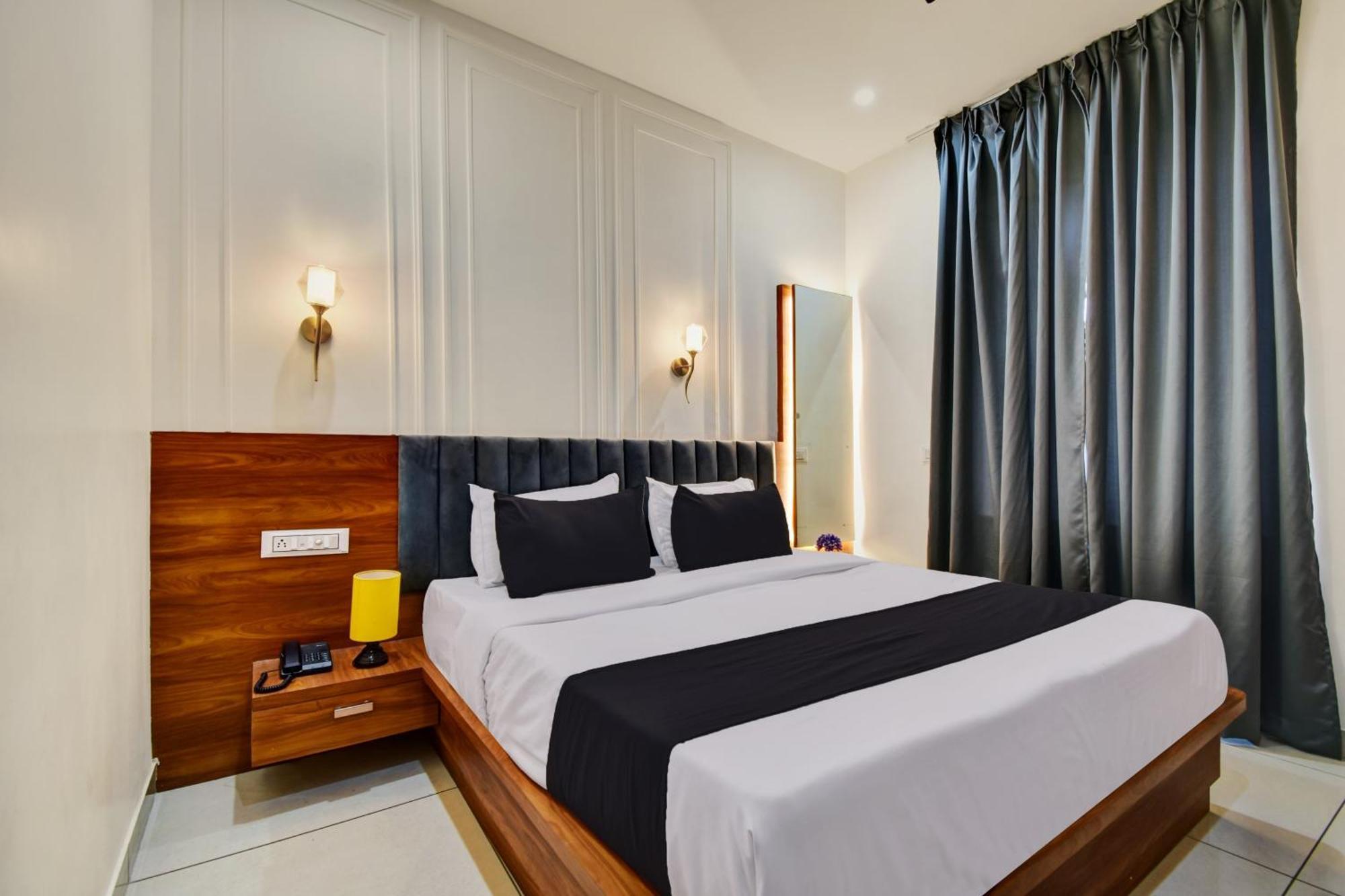 Hotel M.S ชัยปุระ ภายนอก รูปภาพ