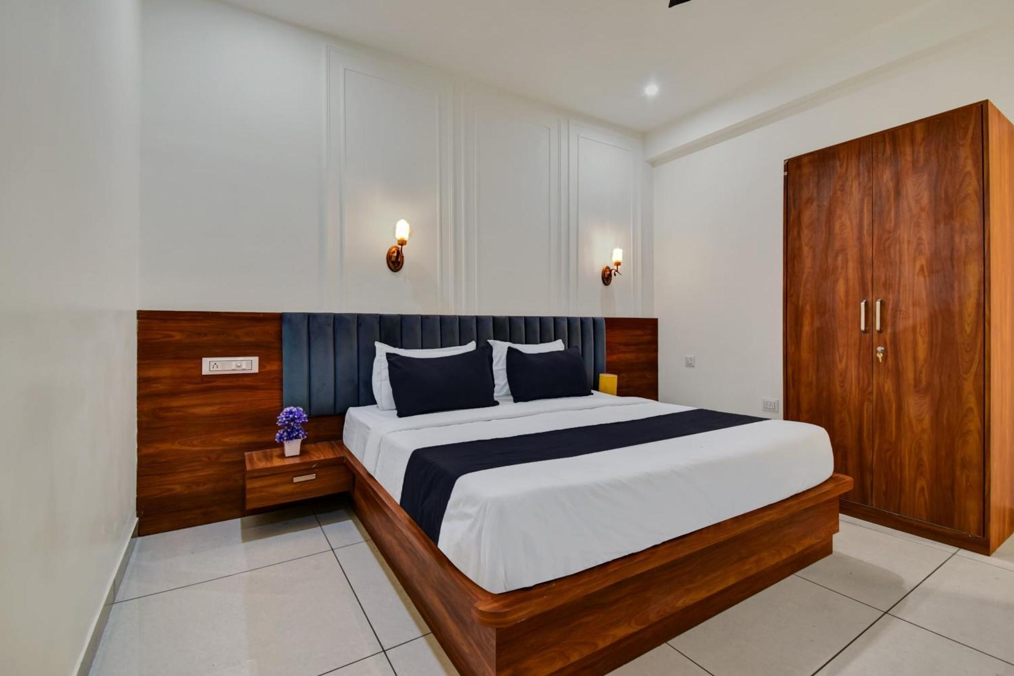 Hotel M.S ชัยปุระ ภายนอก รูปภาพ