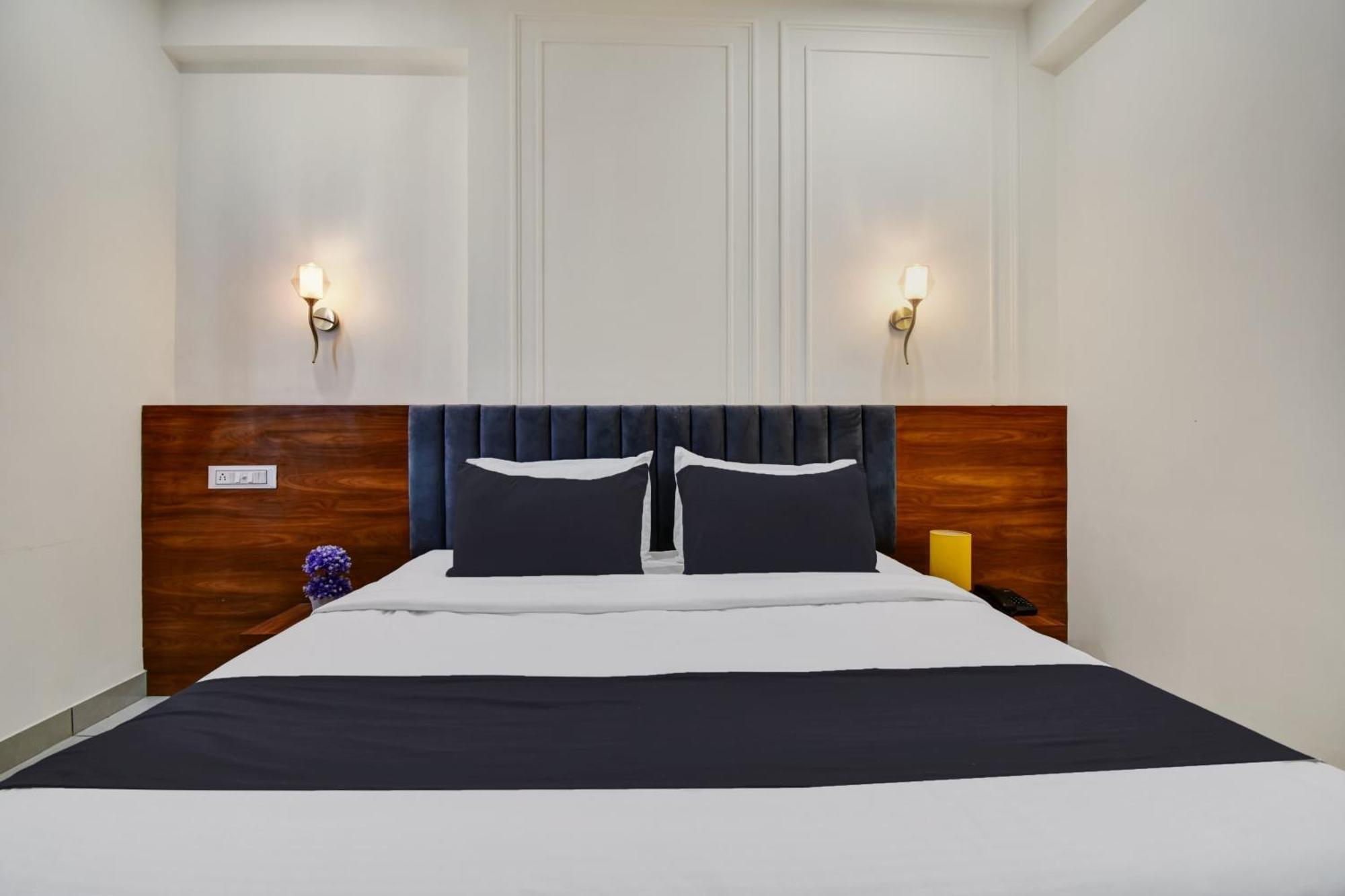 Hotel M.S ชัยปุระ ภายนอก รูปภาพ